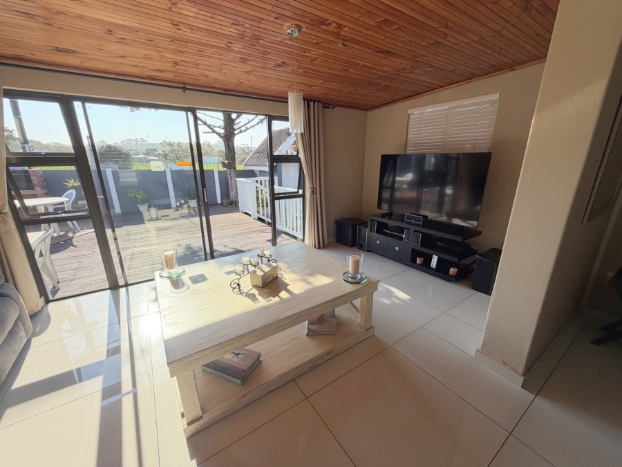 6 Bedroom Property for Sale in Stirling Eastern Cape